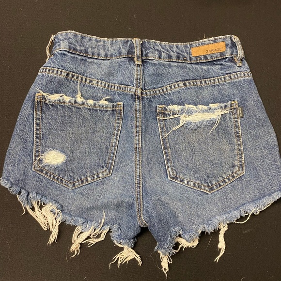 Garage shorts - Picture 3 of 4